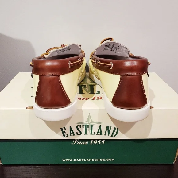 Eastland Yarmouth Leather Slip On Loafer - Picture 4 of 6